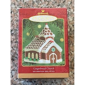 2000 Hallmark Gingerbread Church‎